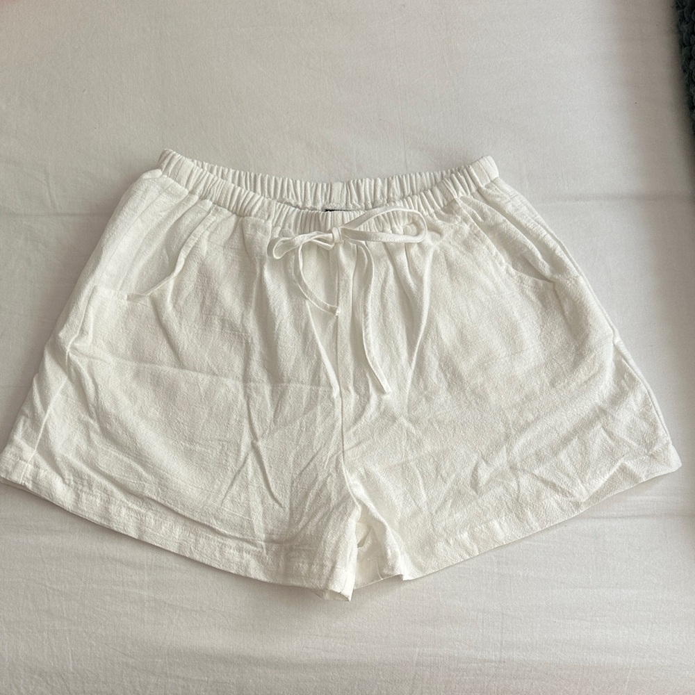 Never worn Double lined White Linen Shorts